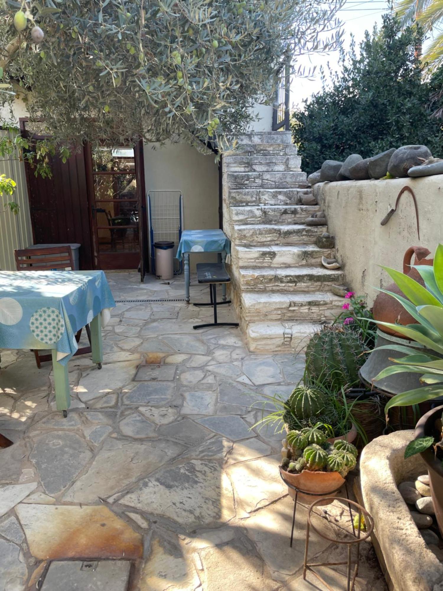Avli-The Courtyard Hotell Nikosia Eksteriør bilde